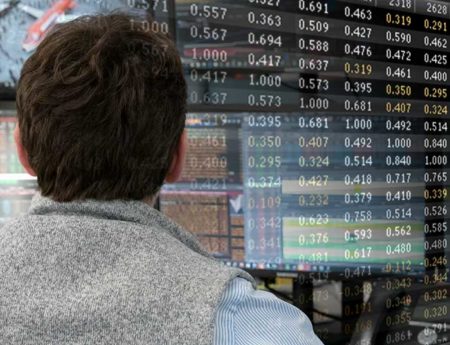 Day in the Life of Sales and Trading Analyst